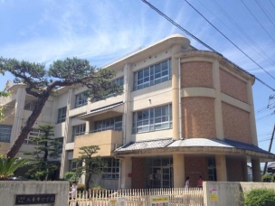 【小学校】久留米市立大善寺小学校 1405m 周辺環境