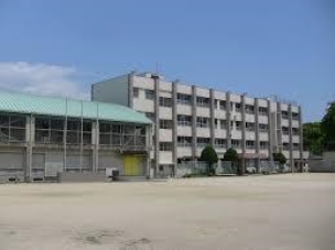 【小学校】久留米市立御井小学校 1346m 周辺環境